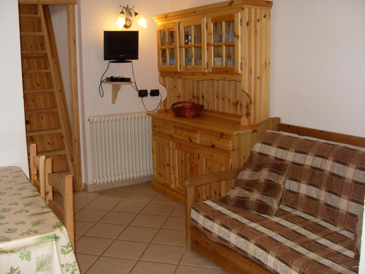 Residence Les Myosotis Champoluc Cameră foto